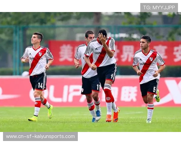 河床队战平劲敌，主帅对球员表现表示满意，河床队什么水平